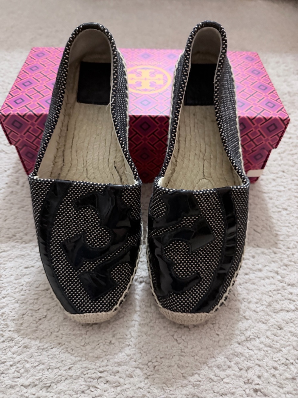Tory Burch Black Patent Accent Espadrille Flats - fantastic condition!